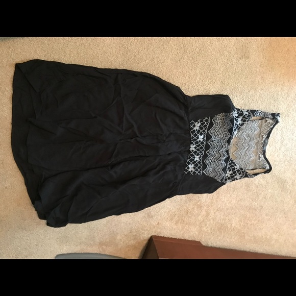 Dress - Picture 1 of 2